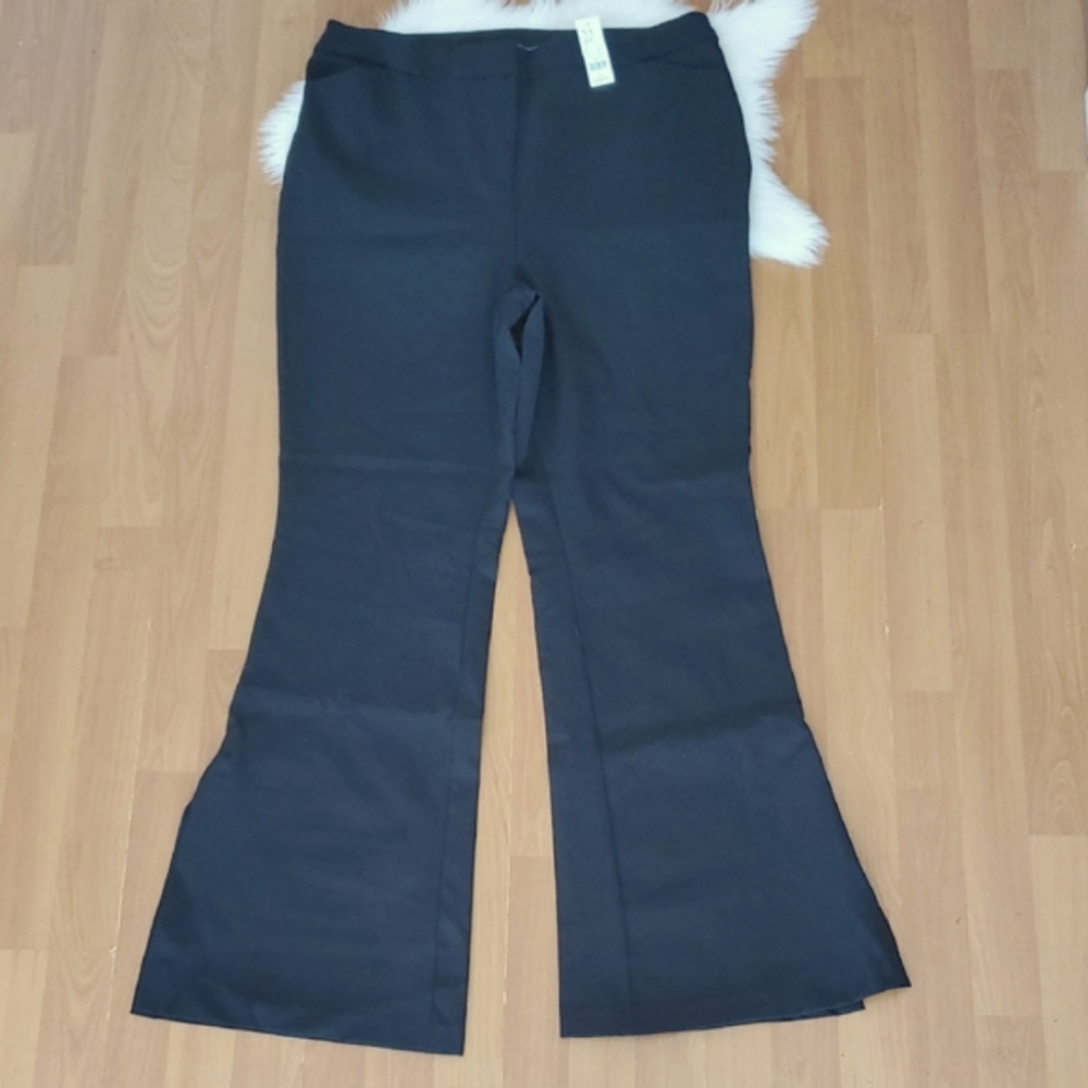 NWT New York & Company Black Flare Leg Pants Plus Size 18R - Picture 2 of 10